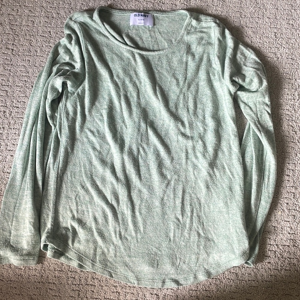 Old navy long sleeve top